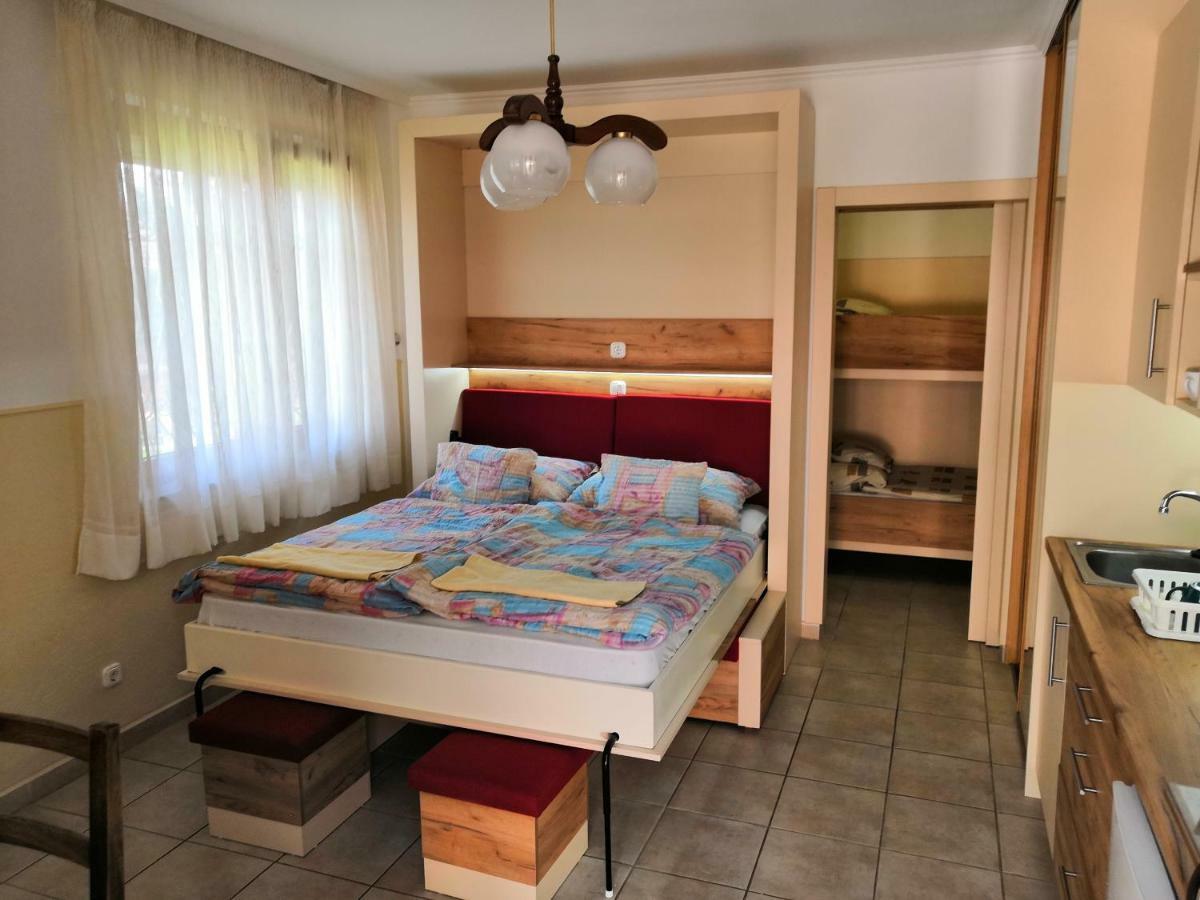 Aqua Azur Apartman Гайдусобосло Екстер'єр фото